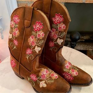 Size 13 Girls Floral Roper Boots